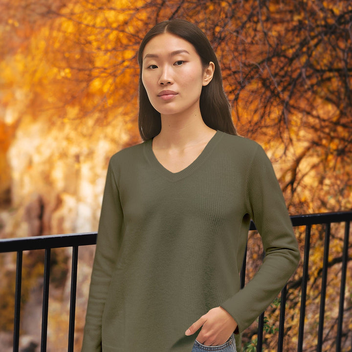 Ribbed V-Neck Knit Top F25-11T