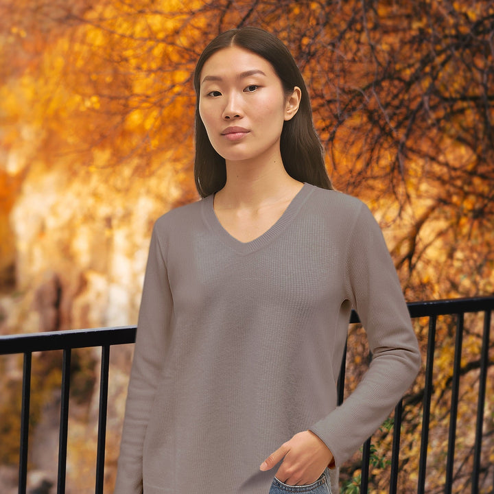 Ribbed V-Neck Knit Top F25-11T